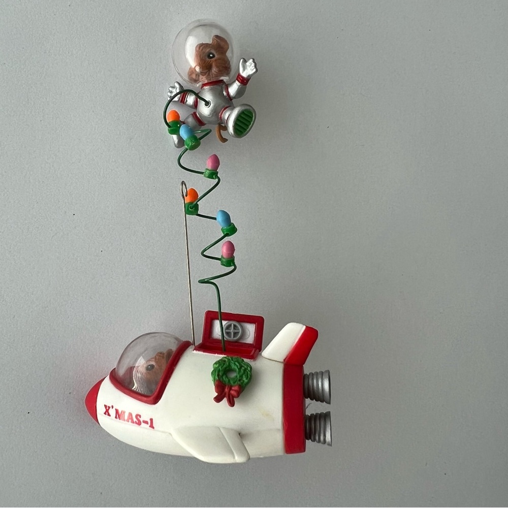 1990 Enesco Merry Moustronauts Mouse Spaceship Ornament